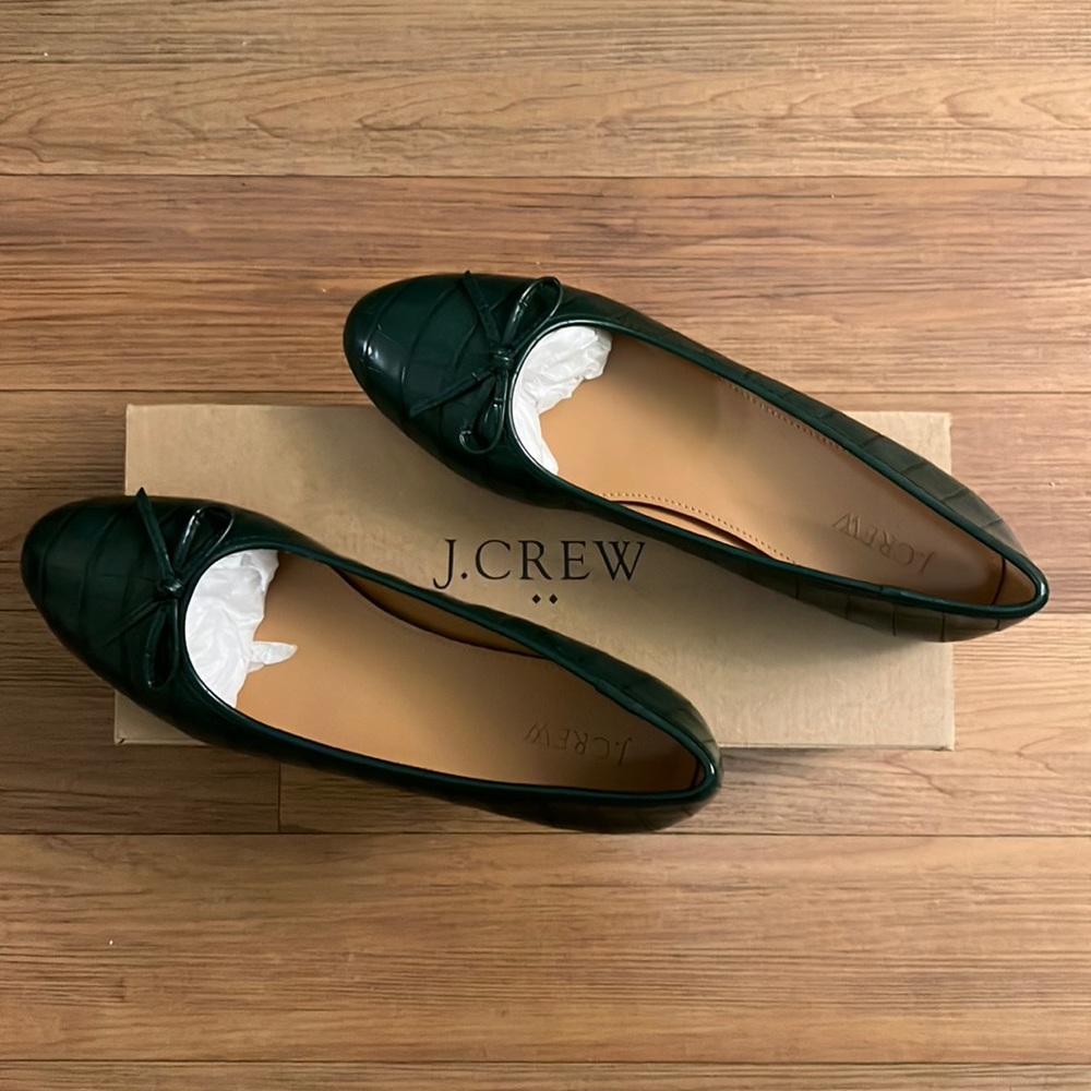 New In Box J Crew Emerald Green Loafers Flats Size 9
